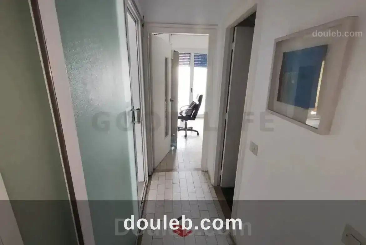 Bureau h3 au centre ville - Miniature 2