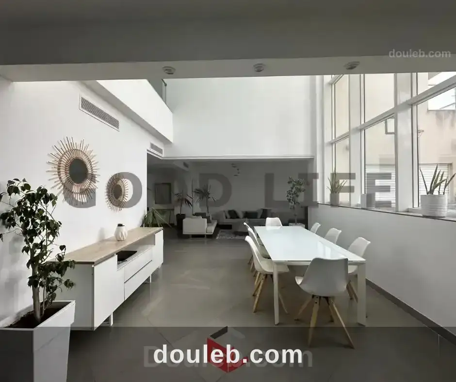 Penthouse s4 avec piscine lac 2 - Miniature 3