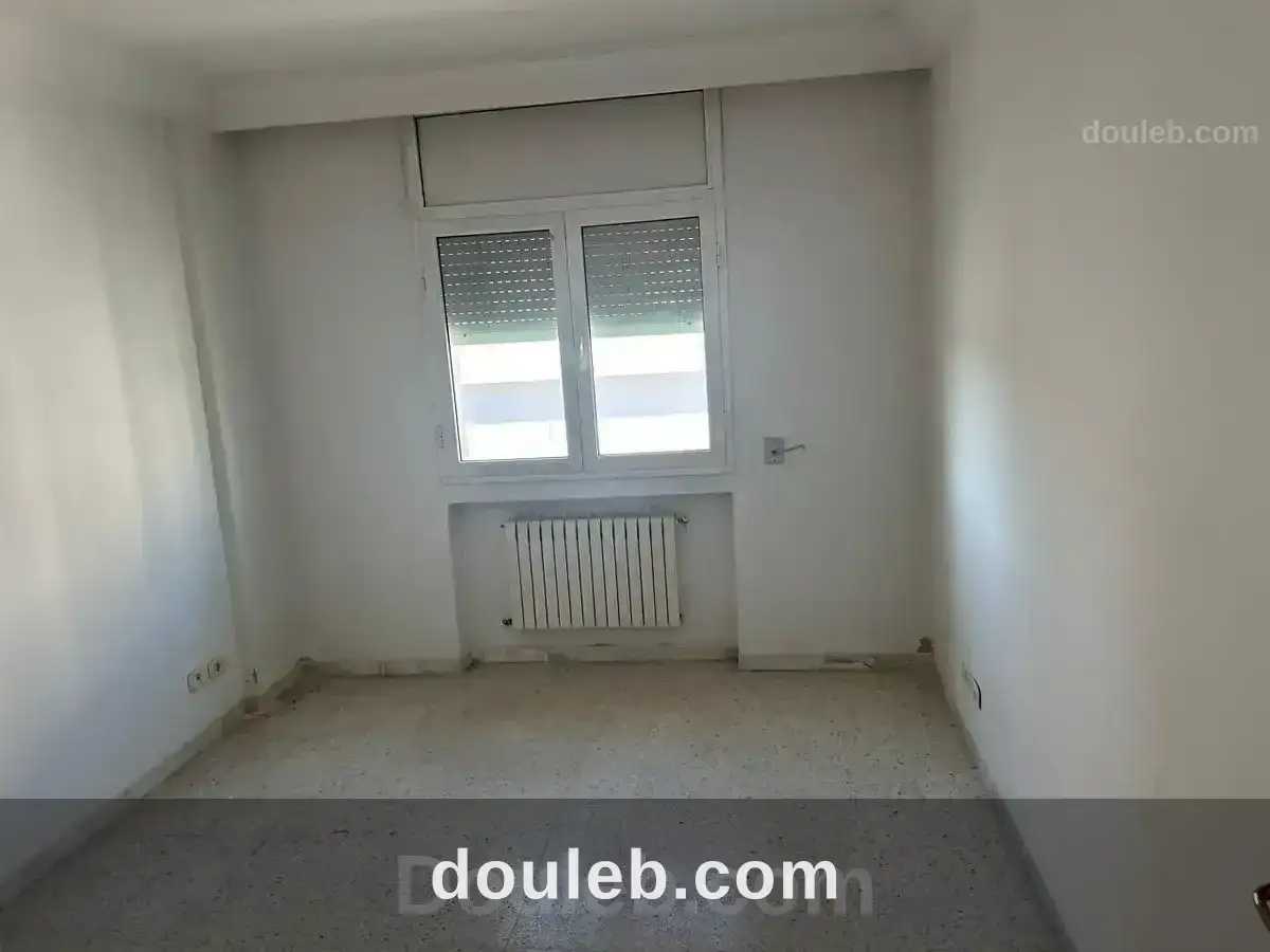 Appart s3 à la soukra - Miniature 4