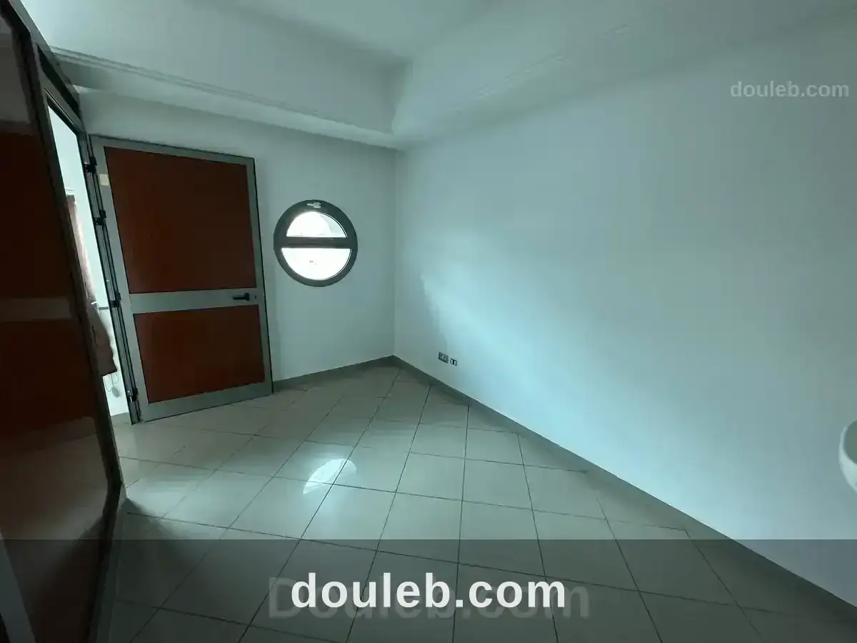 Bureau h3 haut standing à tunis belvédère - Miniature 3