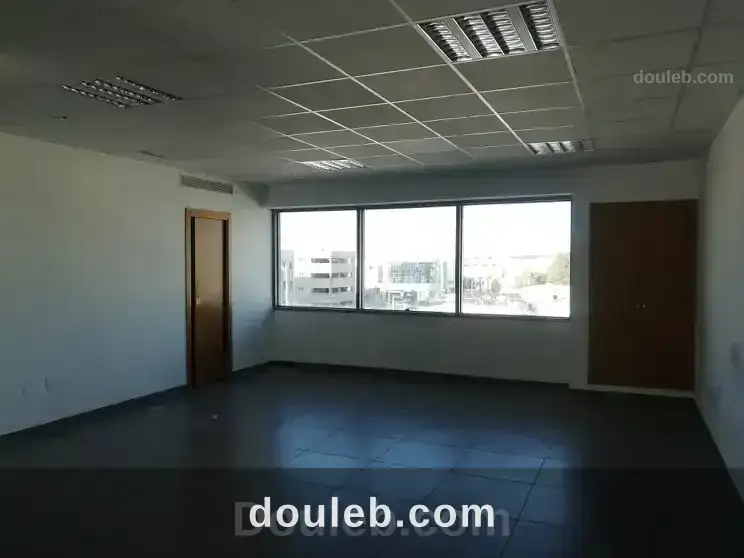 Bureau 471 m2 hs au lac 3 kram - Miniature 3