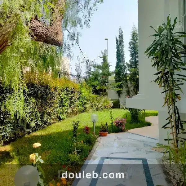 Belle villa 750 m2 au lac 1 - Miniature 5