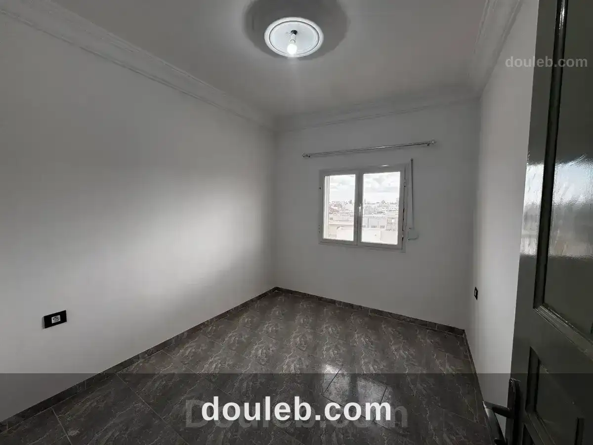 Bel appartement jamais habité - Miniature 4