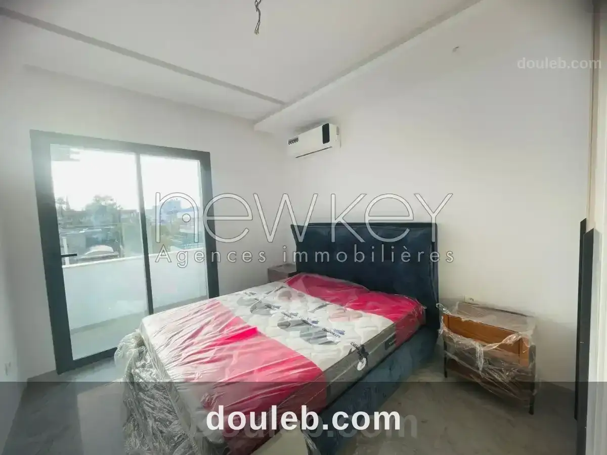 S1 neuf meublé à la marsa - Miniature 3