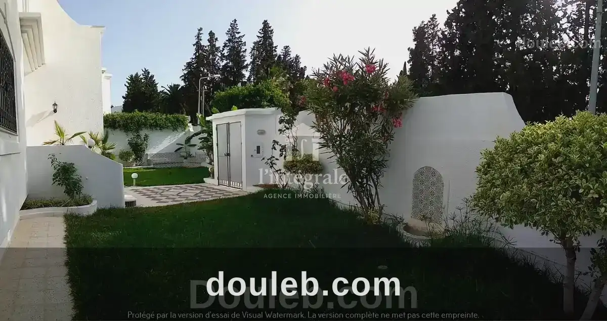 Charmante villa avec jardin - Miniature 5