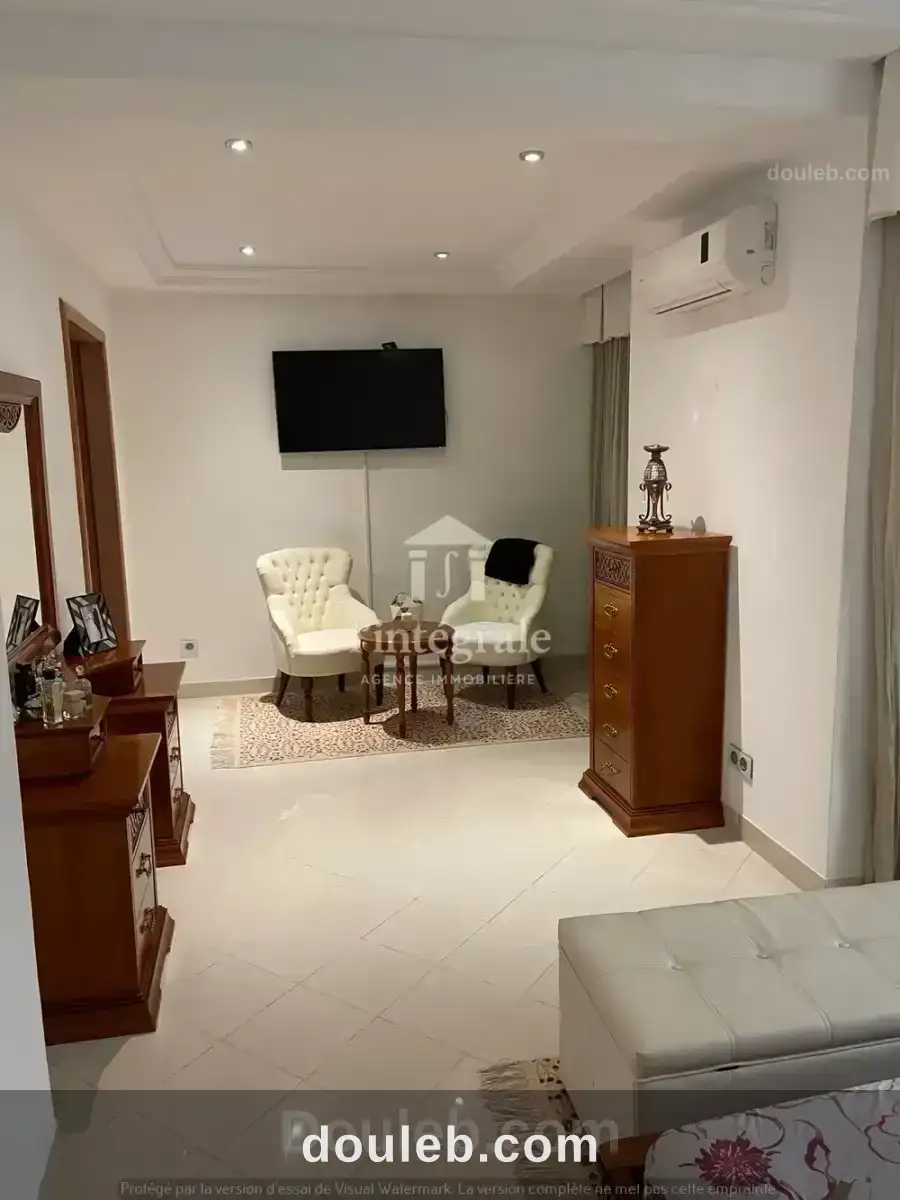 Penthouse meublé avec grande terrasse de 120m2 - Miniature 6