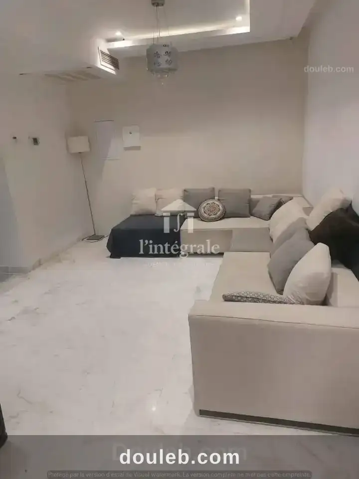 S1 vide haut standing avec place parking - Miniature 2