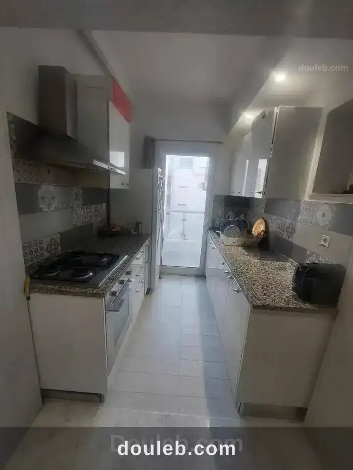 S1 vide haut standing avec place parking - Miniature 5