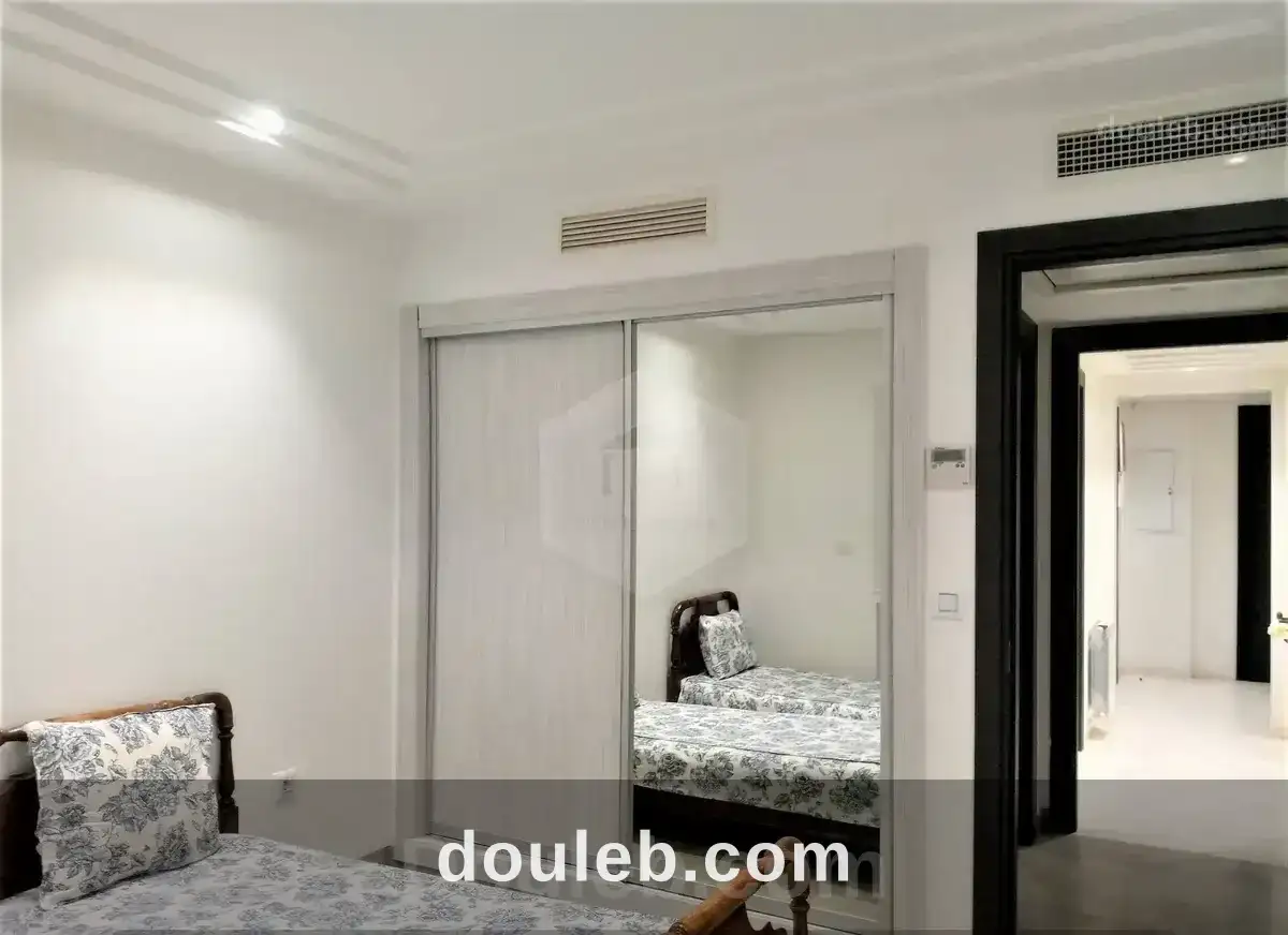 S2 meublé très haut standing à cite ennars 2 - Miniature 4