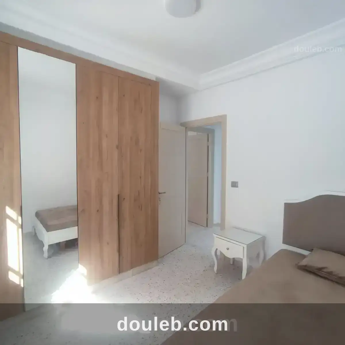 Rez de chaussée villa tout neuf s3 meublé - Miniature 4