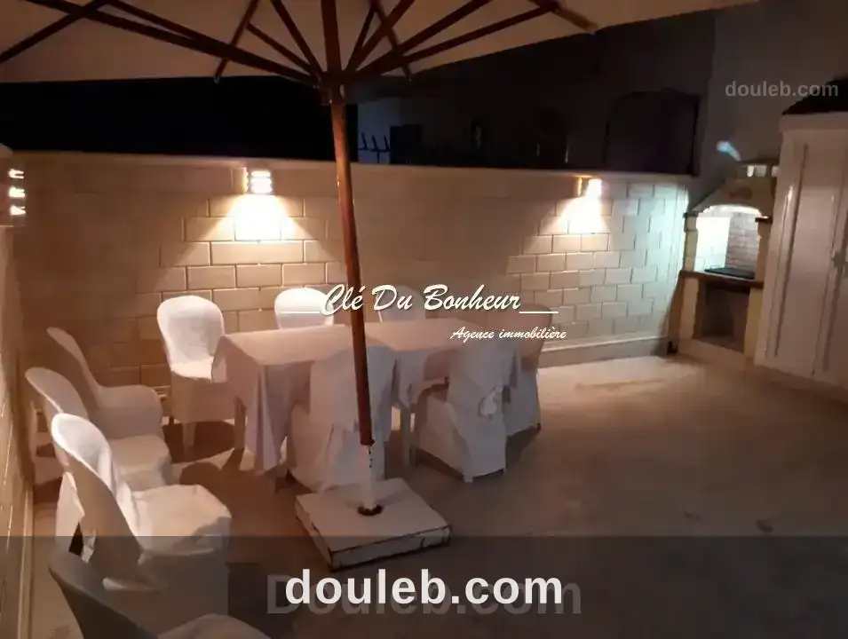 Appartement de bon standing avec terrasse - Miniature 3