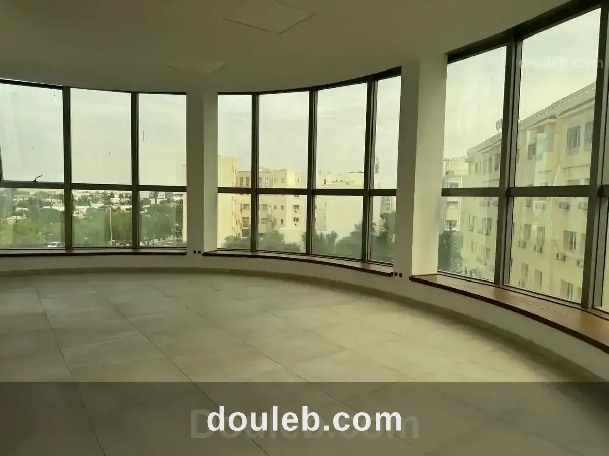 Super bureau 275 m2 avec vu aéroport au lac 1 - Miniature 5