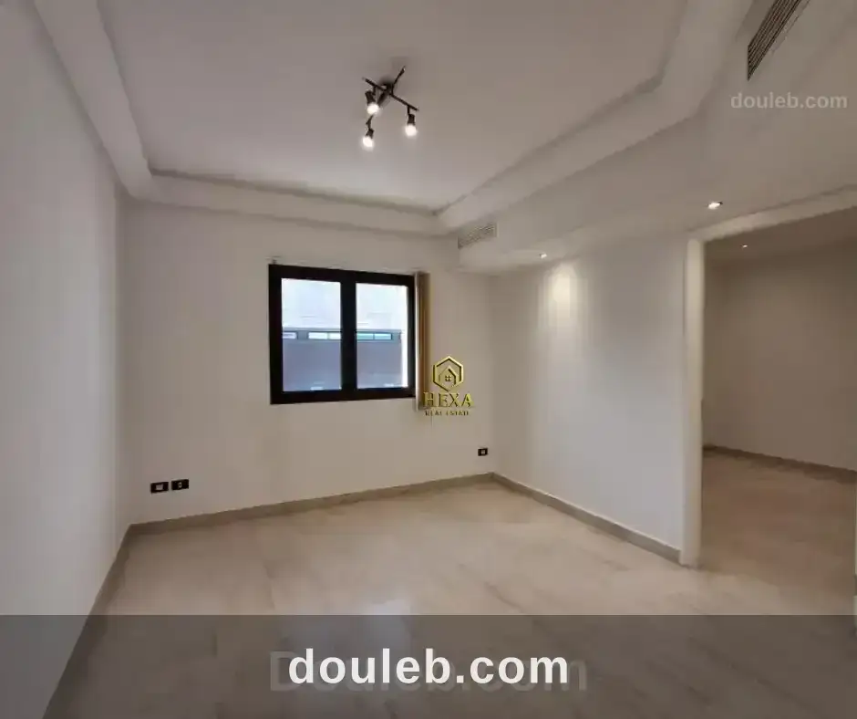 Hall 2 au lac 1 au 3eme etage - Miniature 3