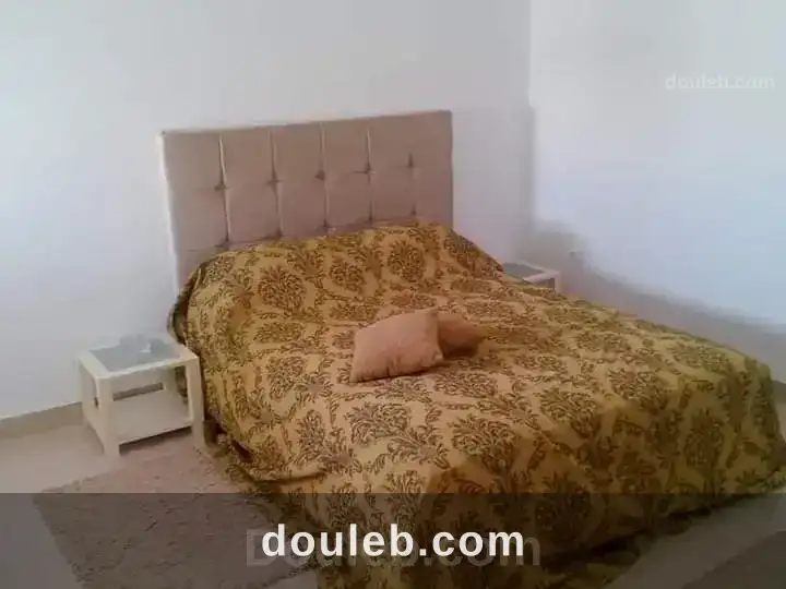 S0 meublé pour courte durée 90dt - Miniature 2