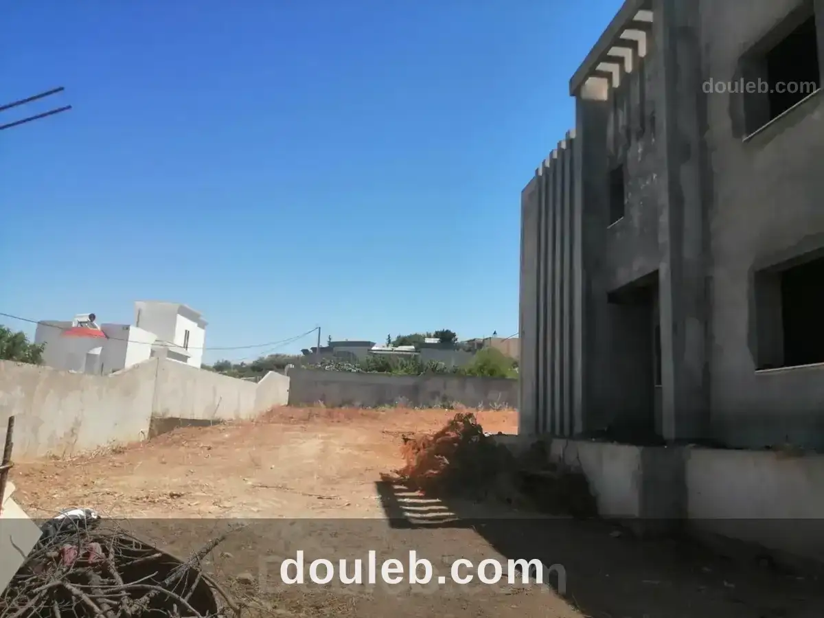 Terrain2500mc couvert630mc - Miniature 4