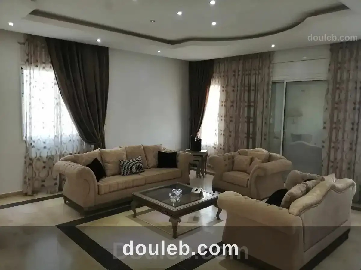 1250mc villa standing avec piscine - Miniature 4