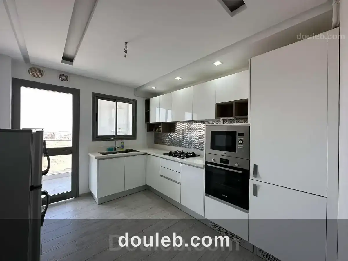 Appart s2 meublé haut standing à menzah 9c - Miniature 4