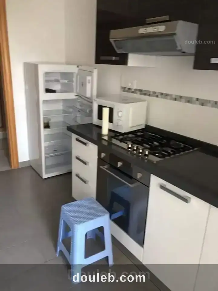 S0 et s1 meublé pour courte durée 90dt - Miniature 5