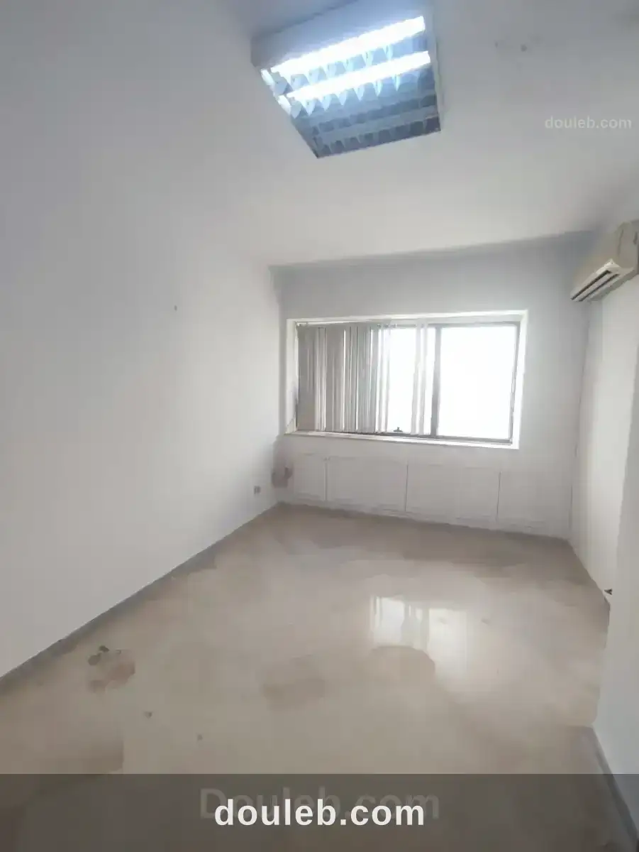 Bureau h plus 3 a montplaisir - Miniature 2