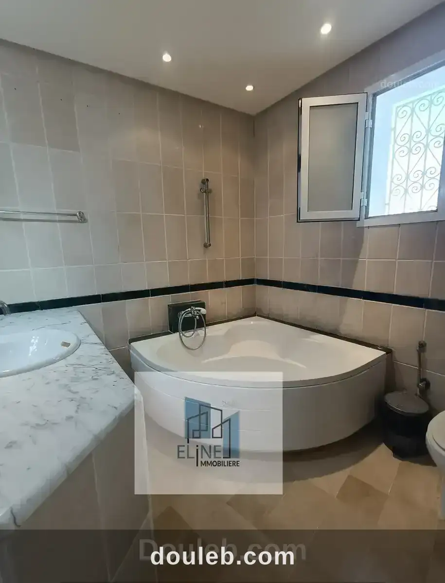 Villa triplex a sidi daoued la marsa - Miniature 5