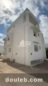 Immeuble usage bureautique de 600m2 - Miniature 2