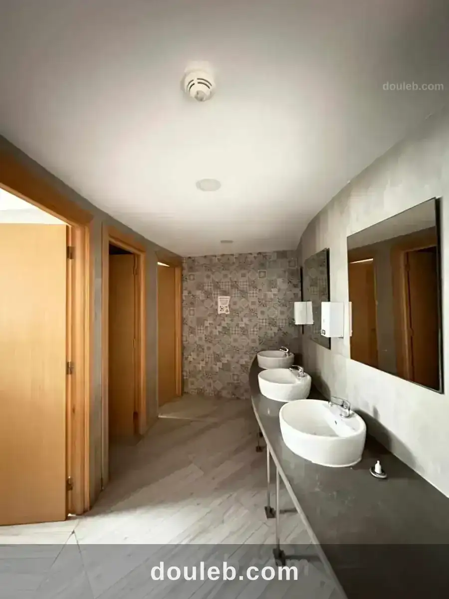 Immeuble 5 niv 3150 m aux berges du lac 2 - Miniature 5