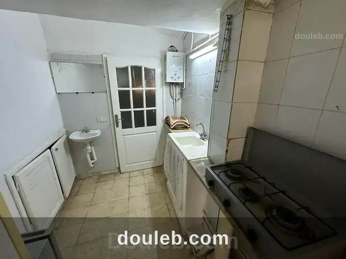 Studio meublé à ennasr 2 coté lycée - Miniature 3