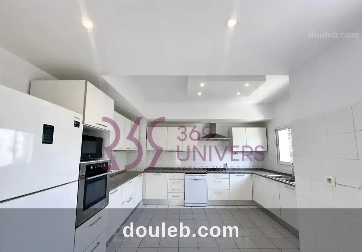 Villa avec piscine à gammarth ref rh115 - Miniature 4