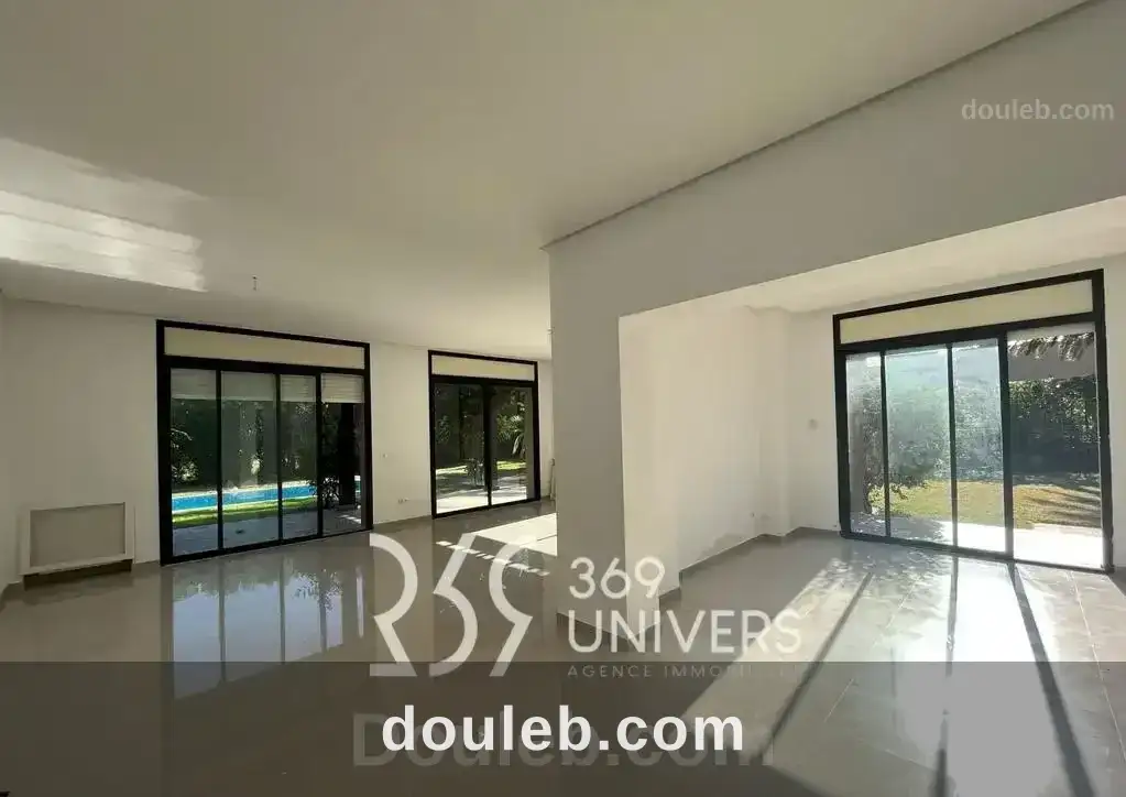 Villa avec piscine à gammarth ref rh013 - Miniature 2