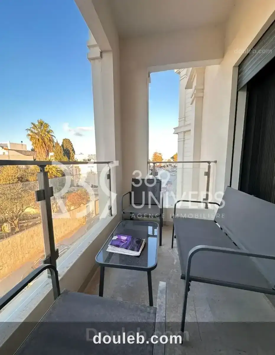 Appartement meublé à la marsa ref ra112 - Miniature 3