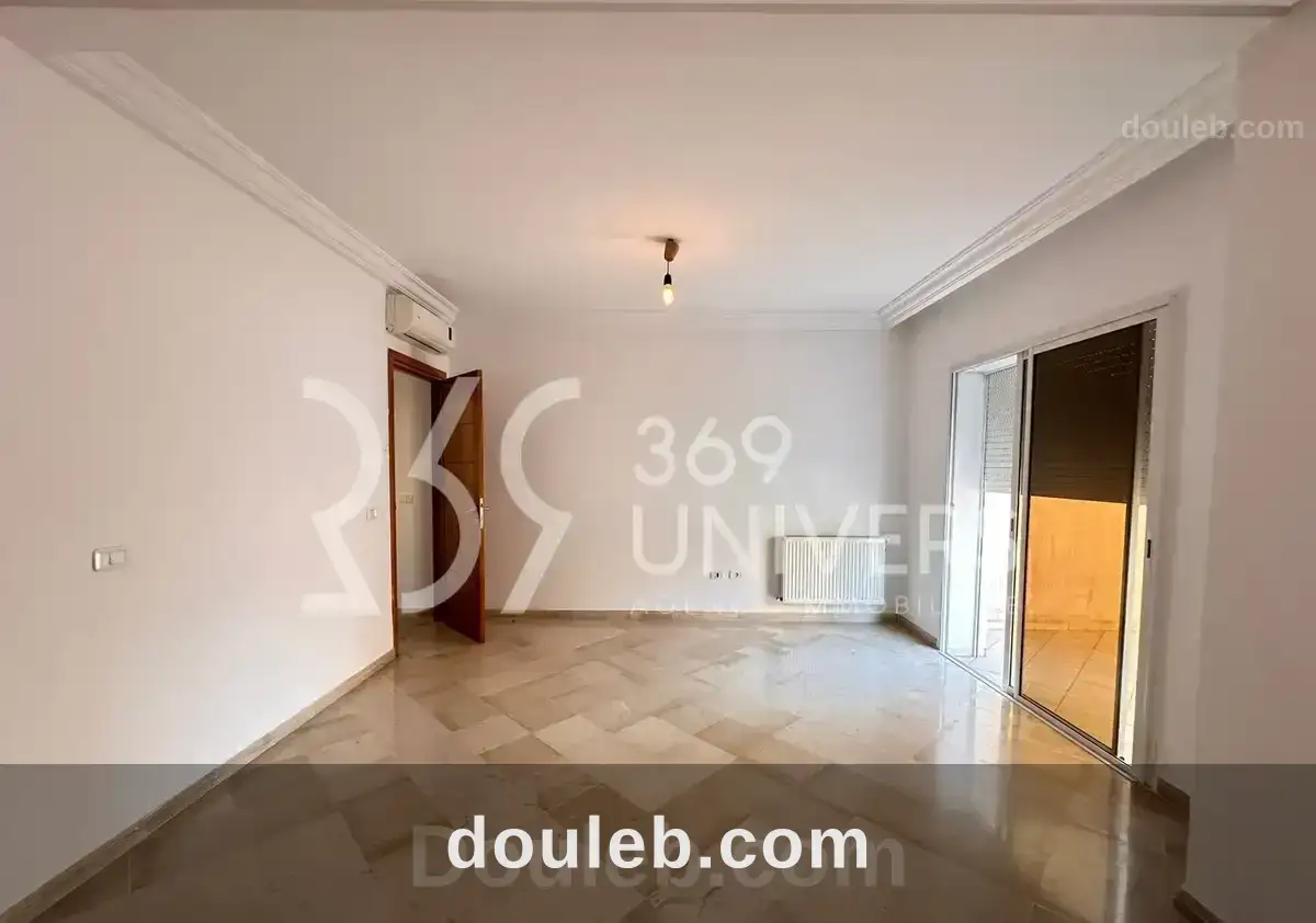 Appartement avec terrasse à la marsa - Miniature 4