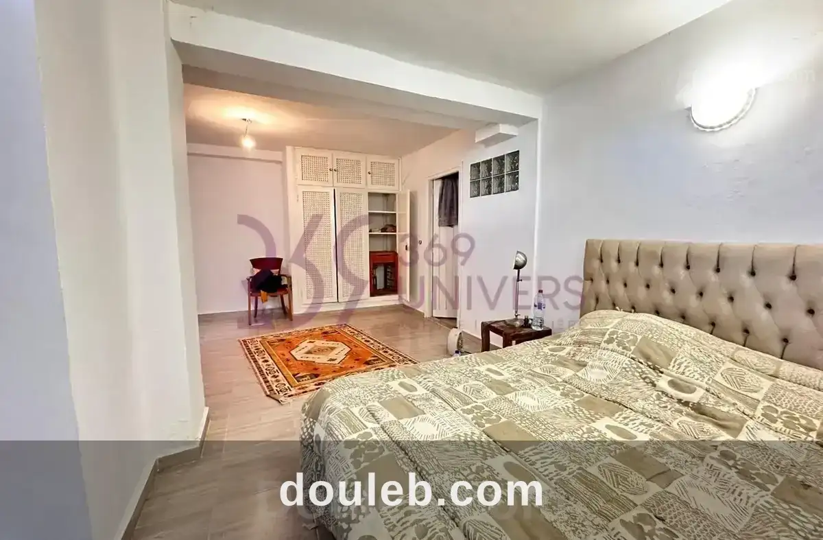 Rez de chaussee avec piscine a gammarth - Miniature 4