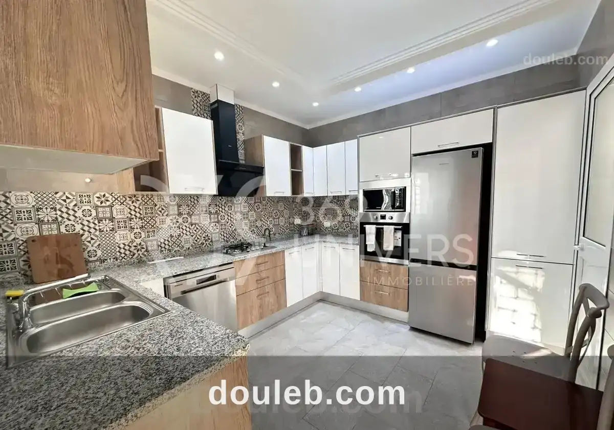 Appart meublé avec terrasse à la marsa ref ra088 - Miniature 2