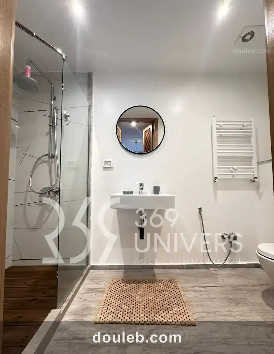 Appartement meublé avec terrasse à la marsa - Miniature 2