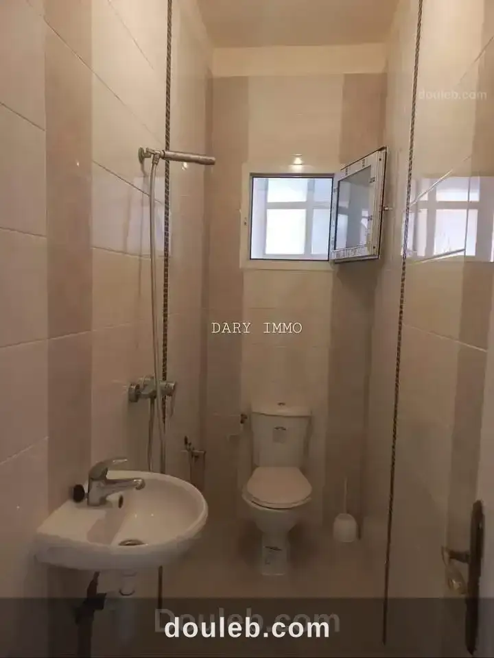 Une villa sur deux étages séparés à borj cedria - Miniature 5