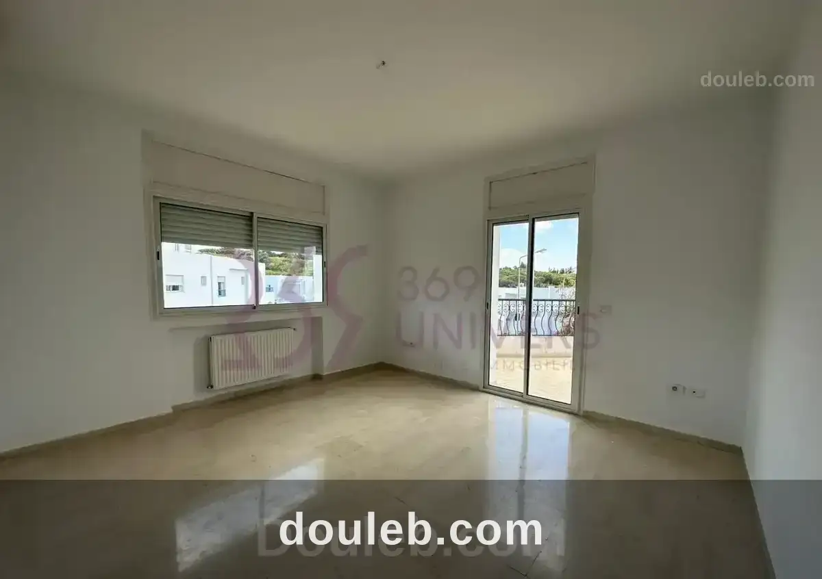 Villa avec piscine à gammarth ref rd040 - Miniature 3