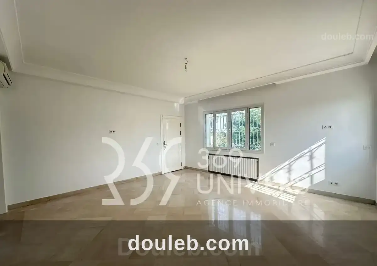 Villa avec piscine à gammarth ref rh147 - Miniature 5