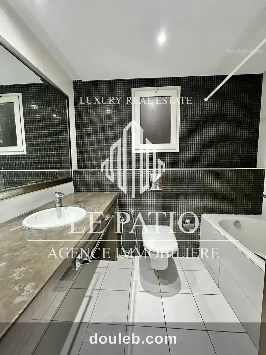 Appartement s3 au dernier etage avec vue degagee - Miniature 4