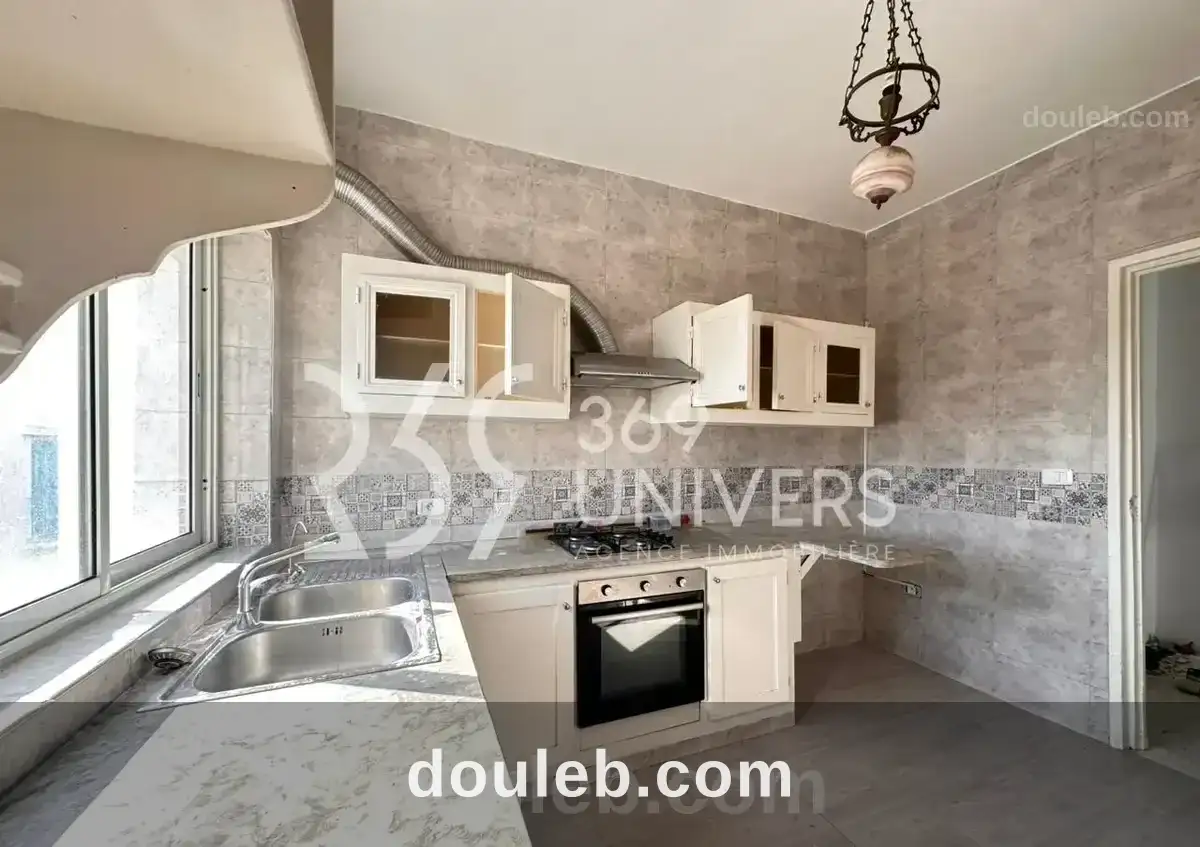 Appartement avec terrasse à la marsa ref ra115 - Miniature 3