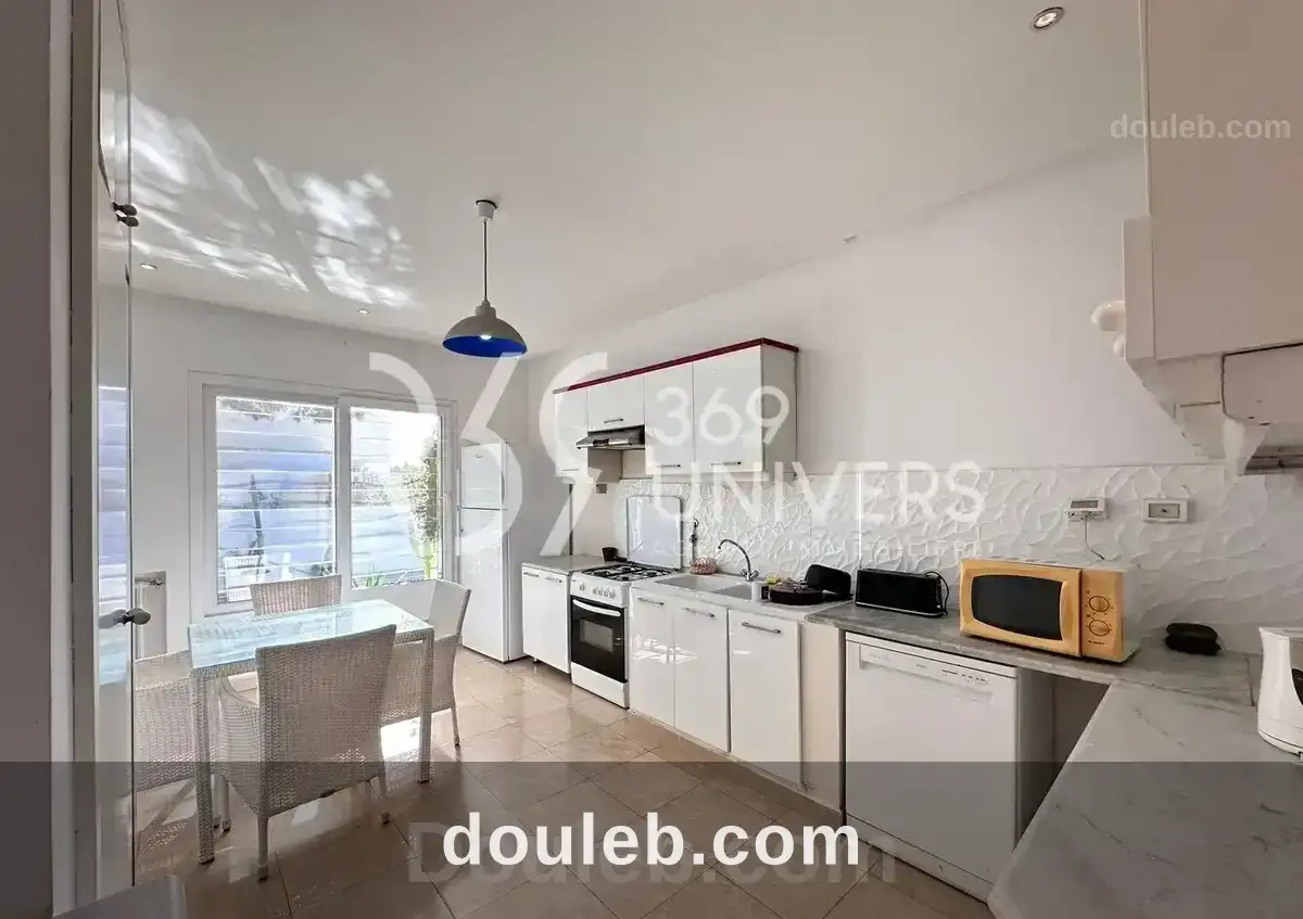 Rez de chaussée avec piscine à la marsa ref ra067 - Miniature 3