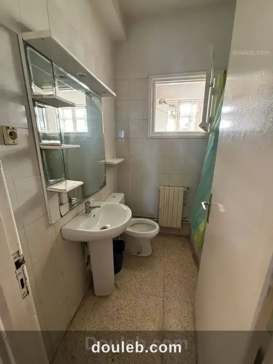 Jolie appartement meublée - Miniature 5