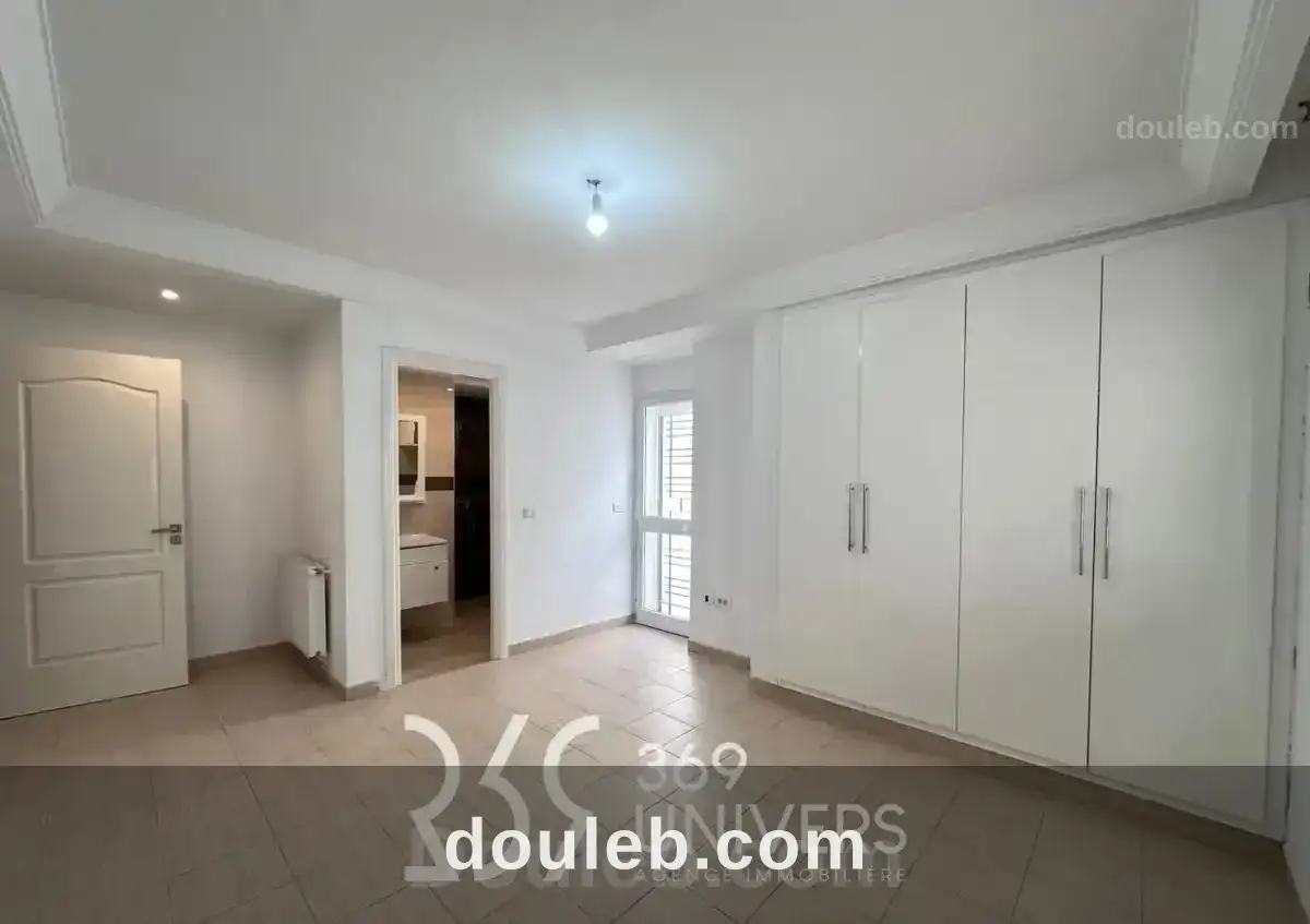 Appartement avec terrasse à la marsa ref sh029 - Miniature 4