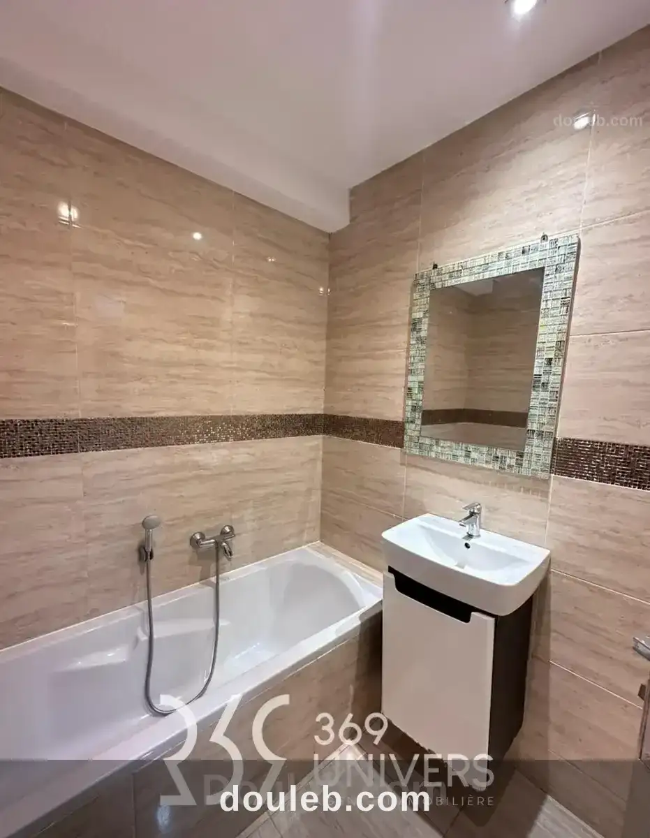 Appartement avec terrasse à la marsa ref sh029 - Miniature 5