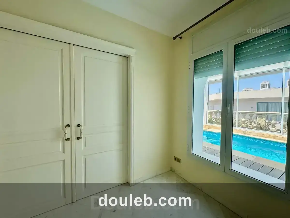 Un penthouse s4 avec piscine au lac2 - Miniature 4