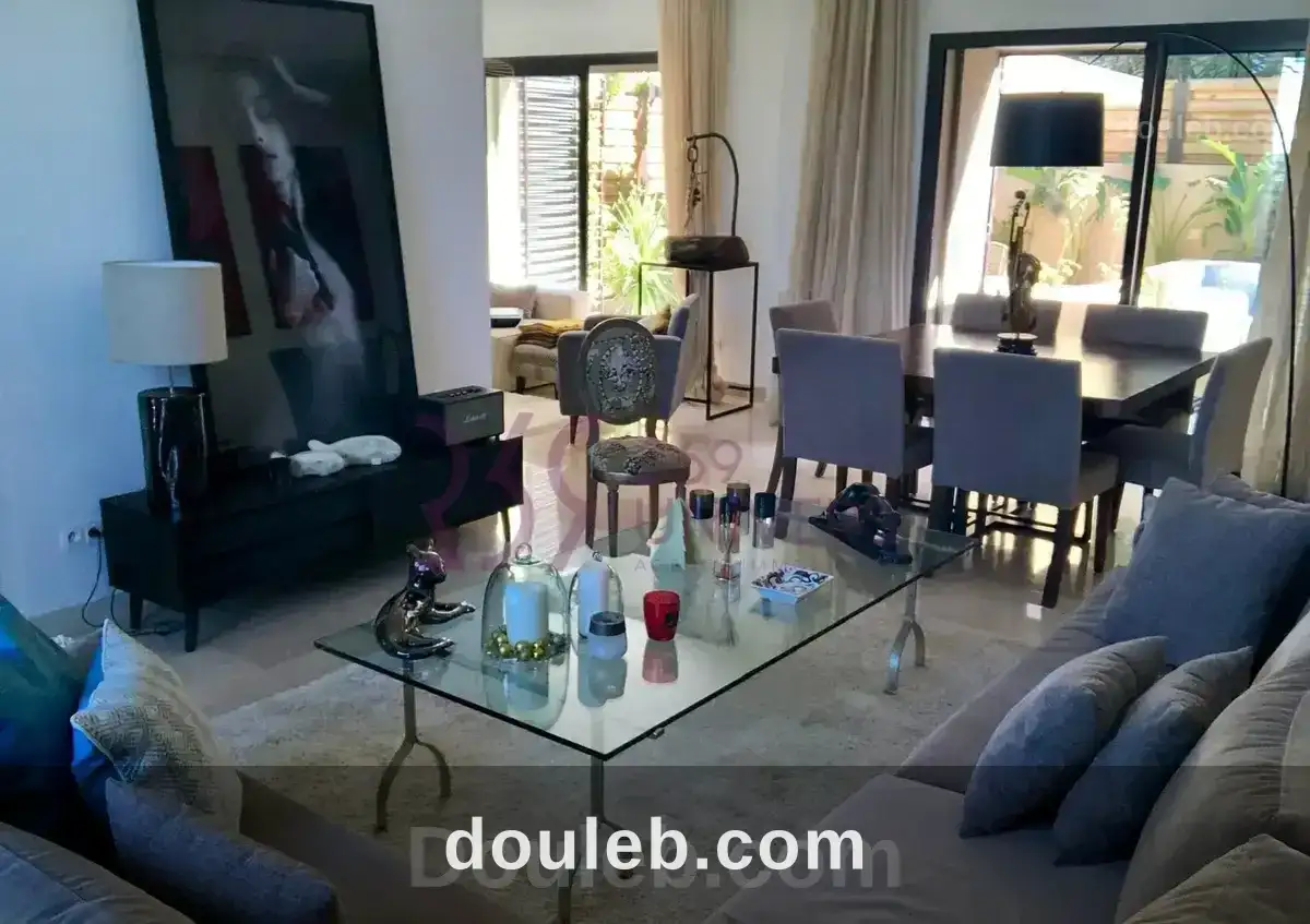 Triplex avec piscine à la marsa ref rd032 - Miniature 3