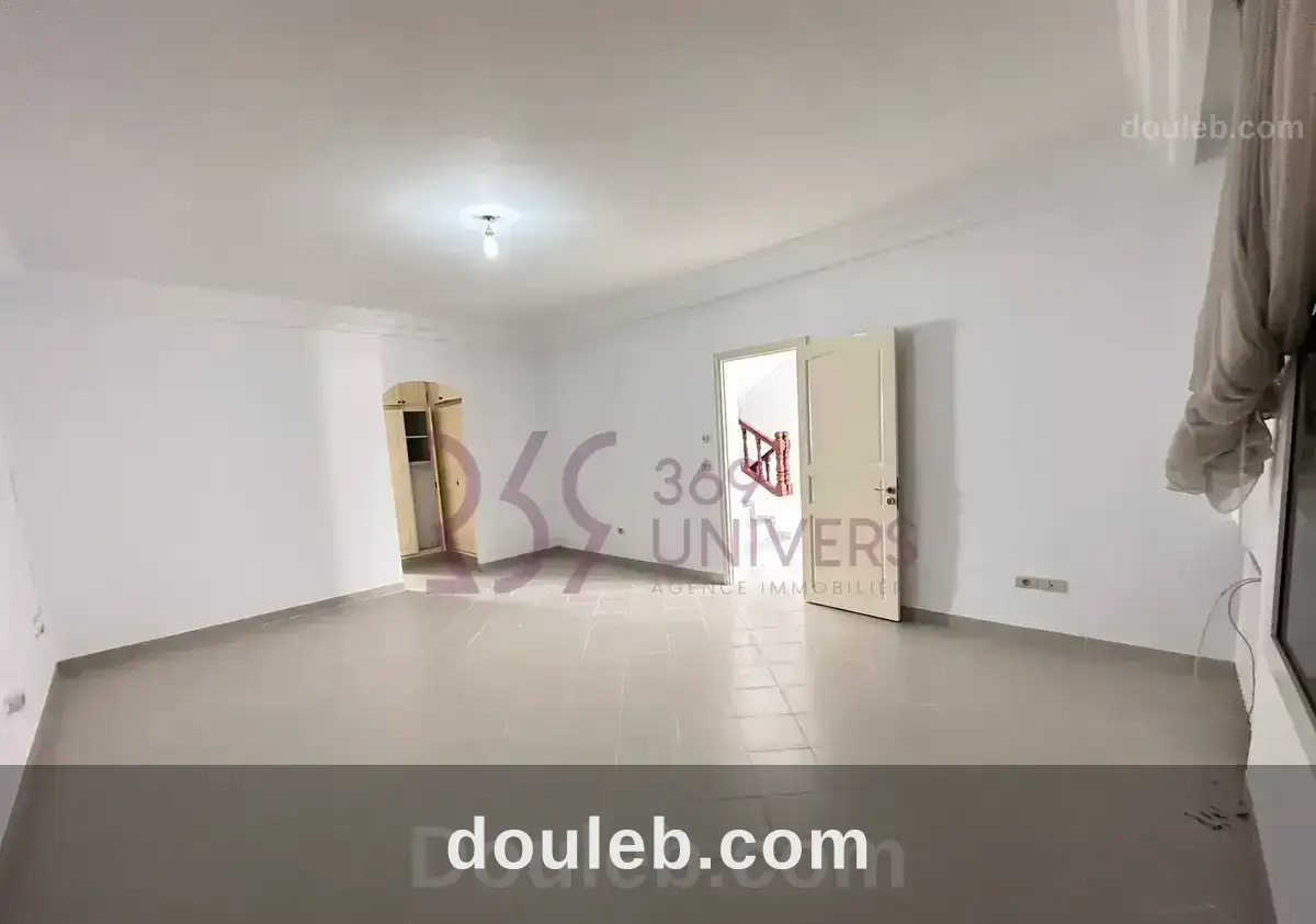 Villa avec piscine à gammarth ref rh099 - Miniature 3