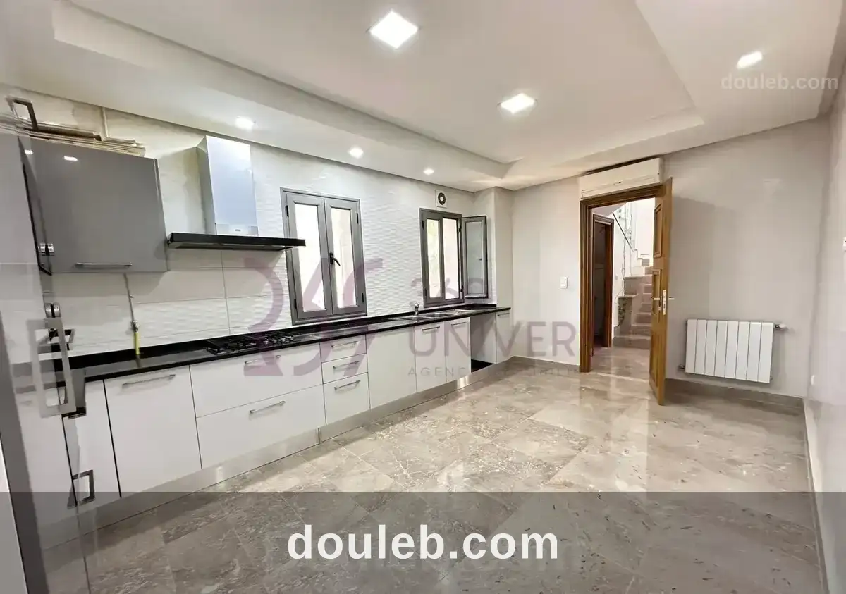 Villa jumelée avec jardin à carthage ref rh057 - Miniature 3