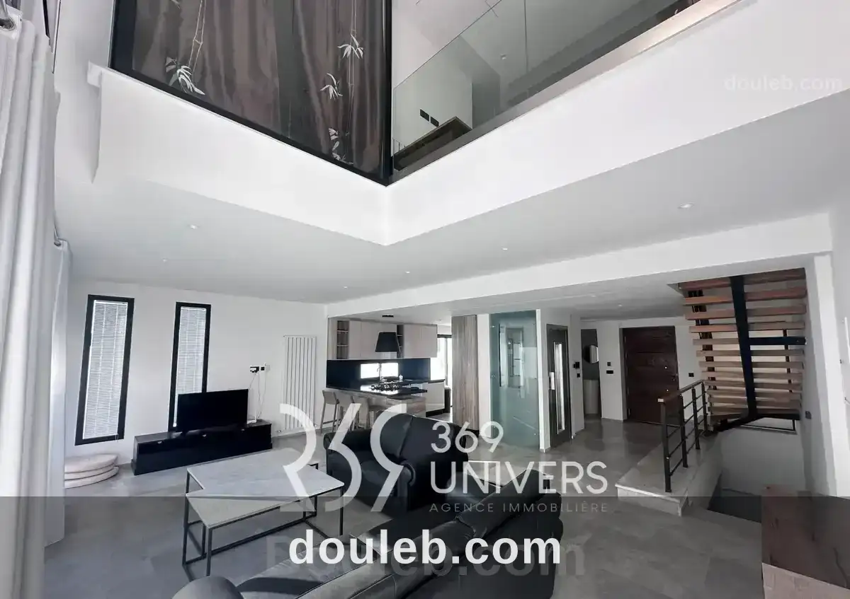 Triplex avec piscine à gammarth ref rh169 - Miniature 2