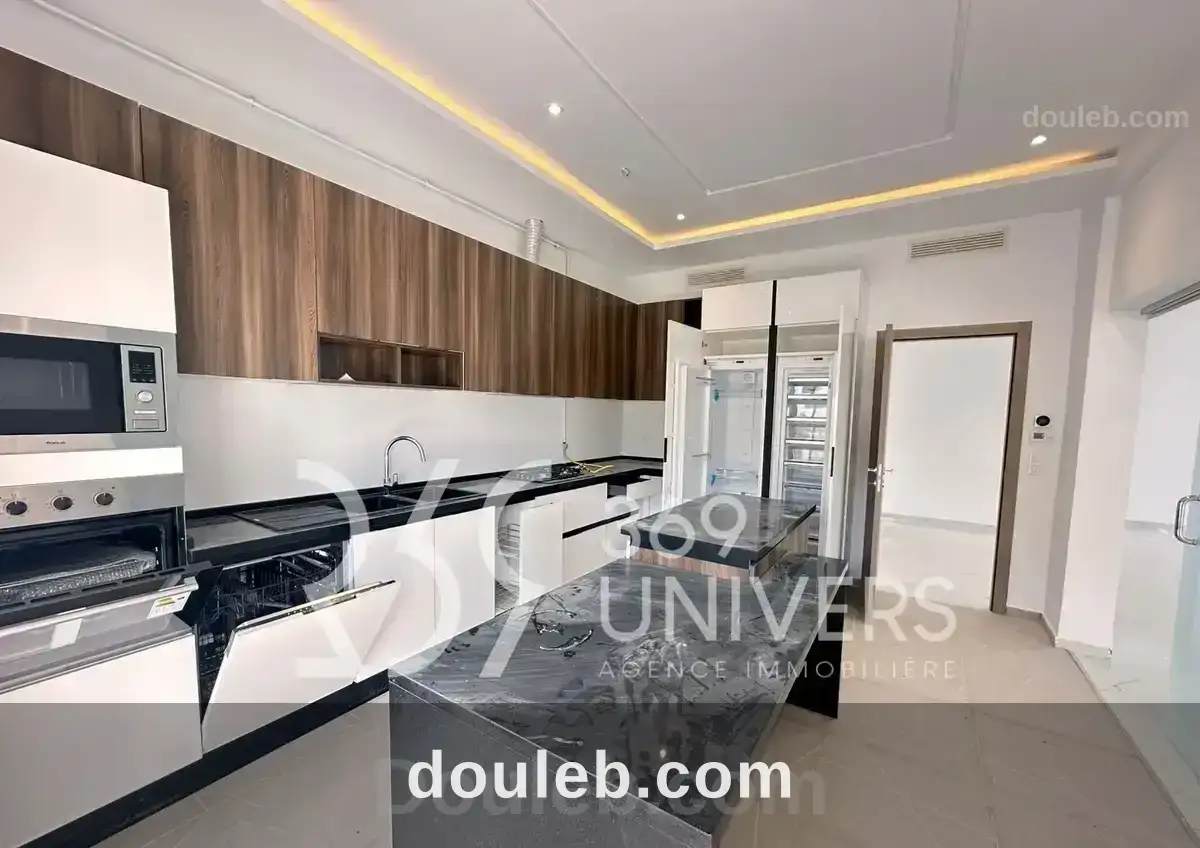 Villa avec piscine à gammarth ref rh149 - Miniature 2