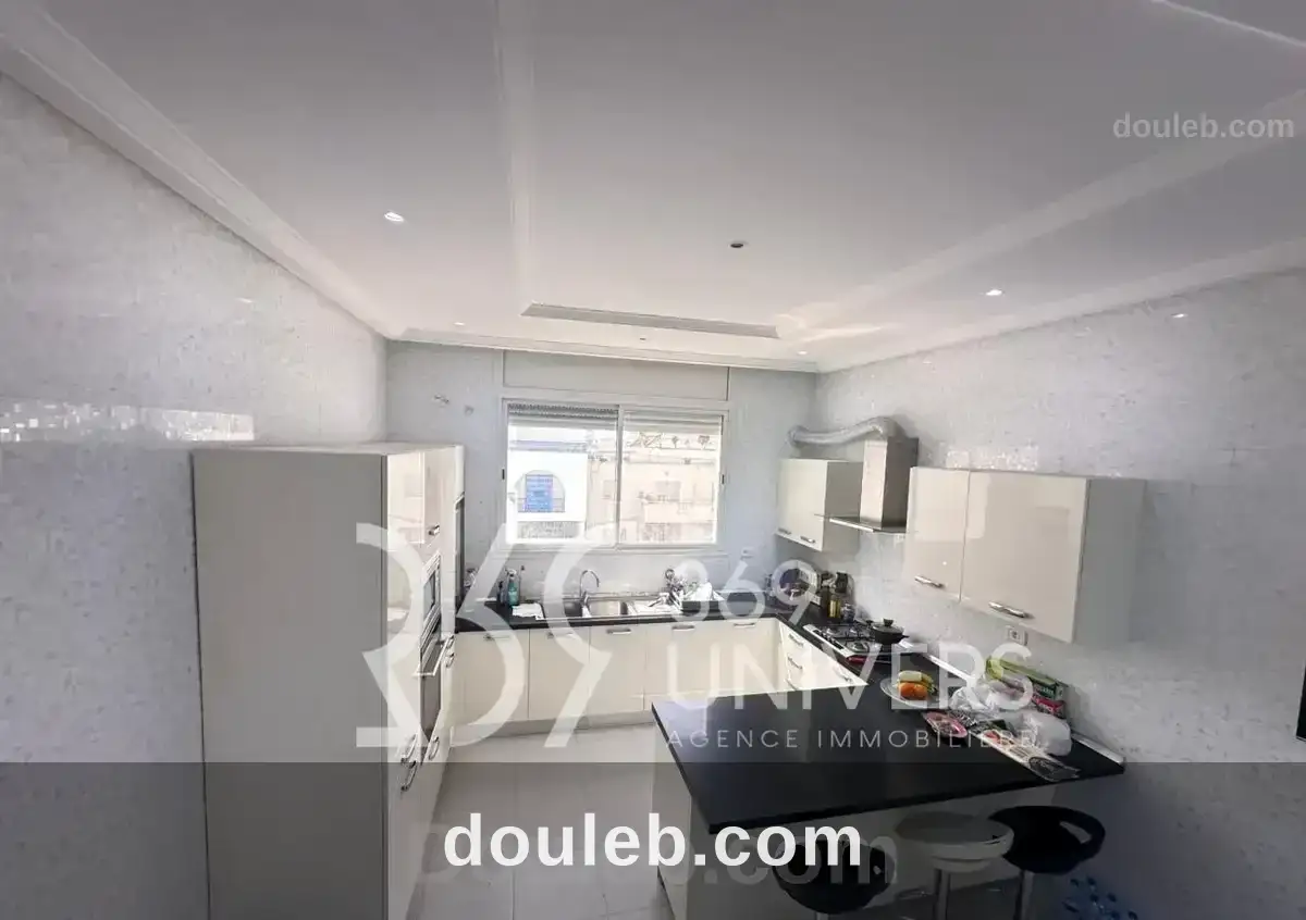 Etage avec vue sur mer à la marsa ref ra130 - Miniature 2